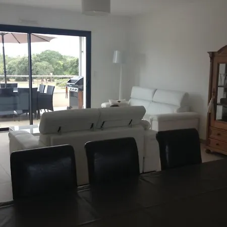 شقة Bright In Porto-vecchio Near *